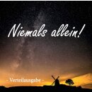 Sternenhimmel und Windmühle im Hintergrund