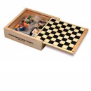 geöffnete Spile Holzbox