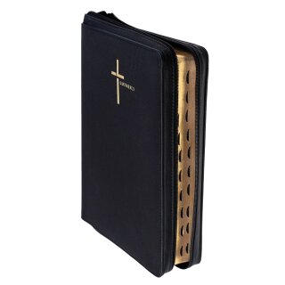 Schwarze Bibel leicht geöffnet