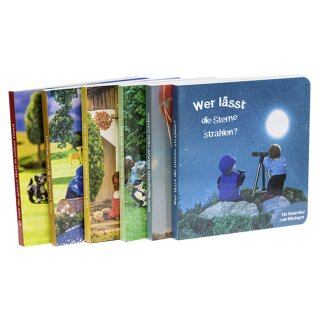sechs Pappbücher im Paket