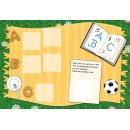 Weitere Seiten des Stickerheftes Alphabet mit Liederrätseln