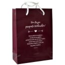 Geschenktüte zu Weihnachten in rot